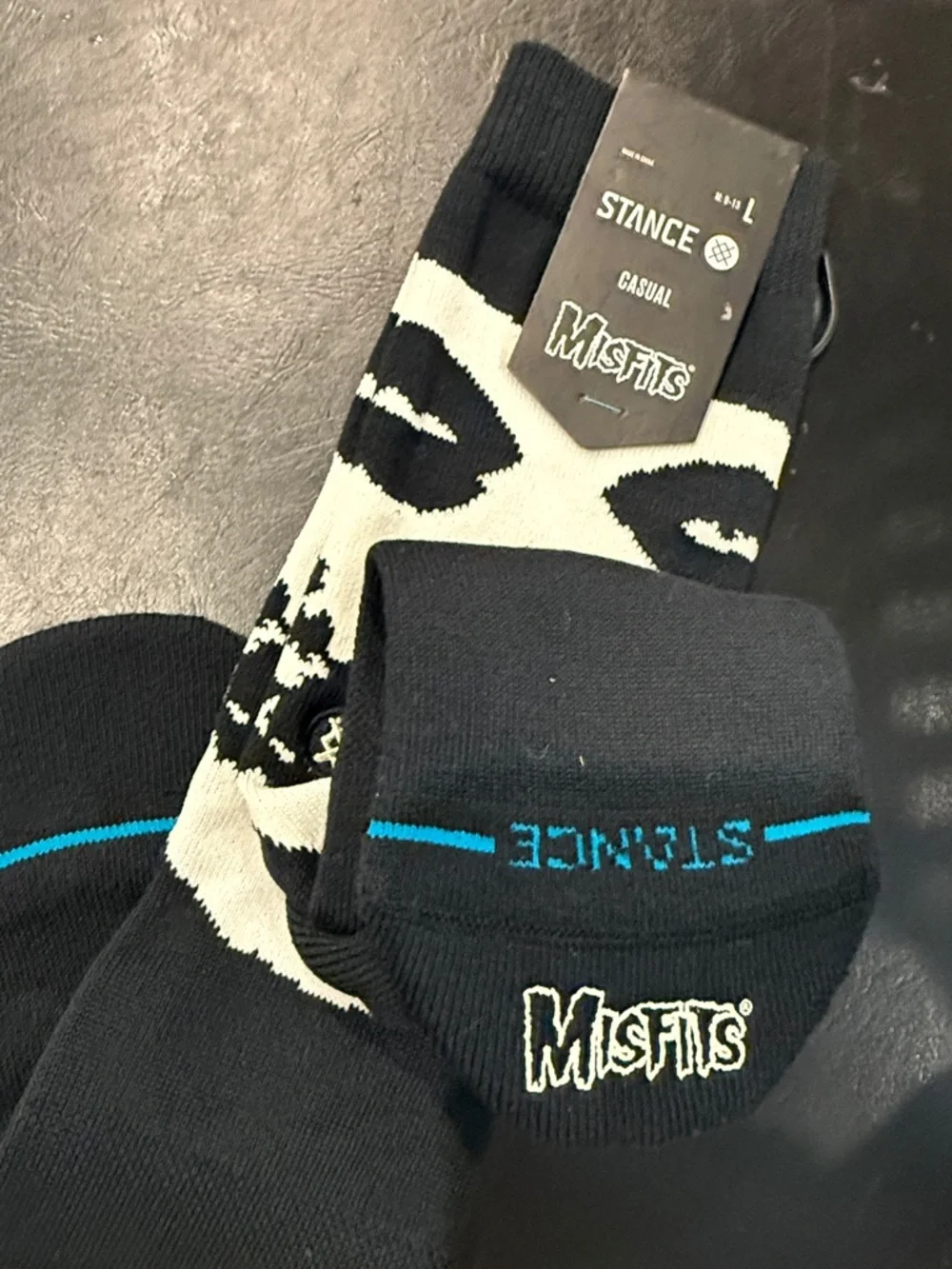 Stance Misfits Skull Crew Socks - Black & White with Blue Accent 1 Pair - Picture 5 of 5